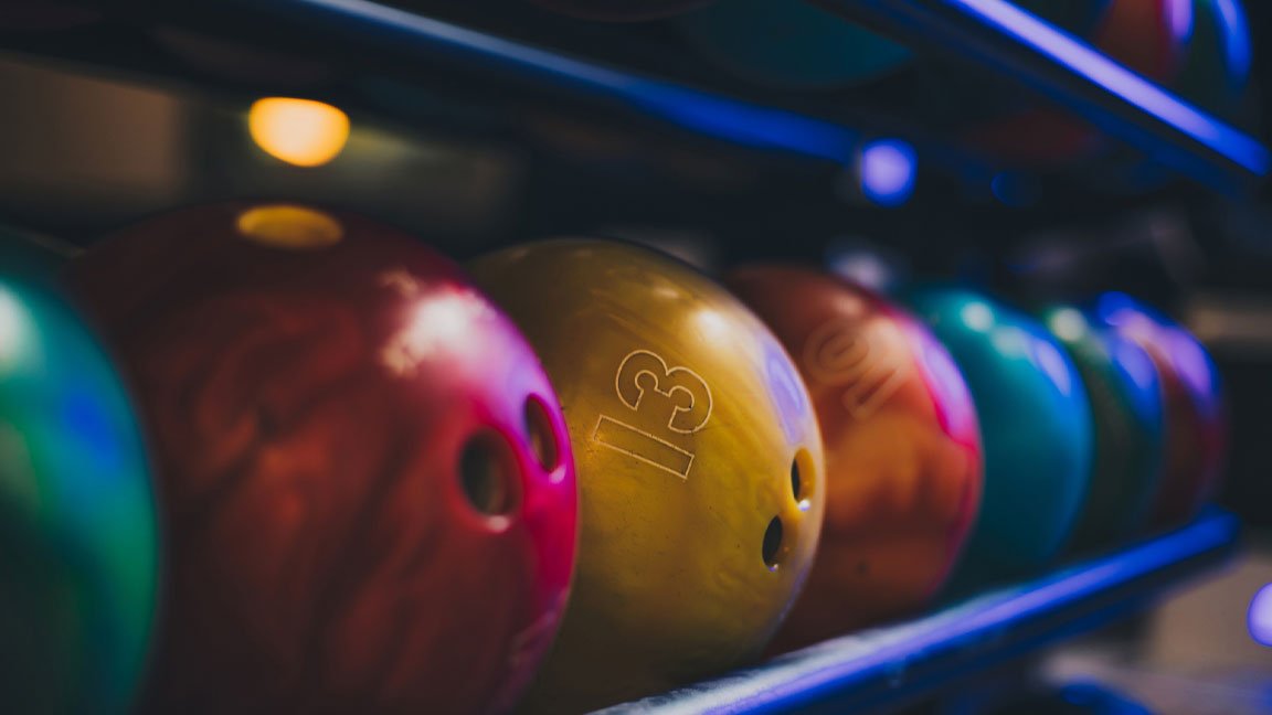 bowling image